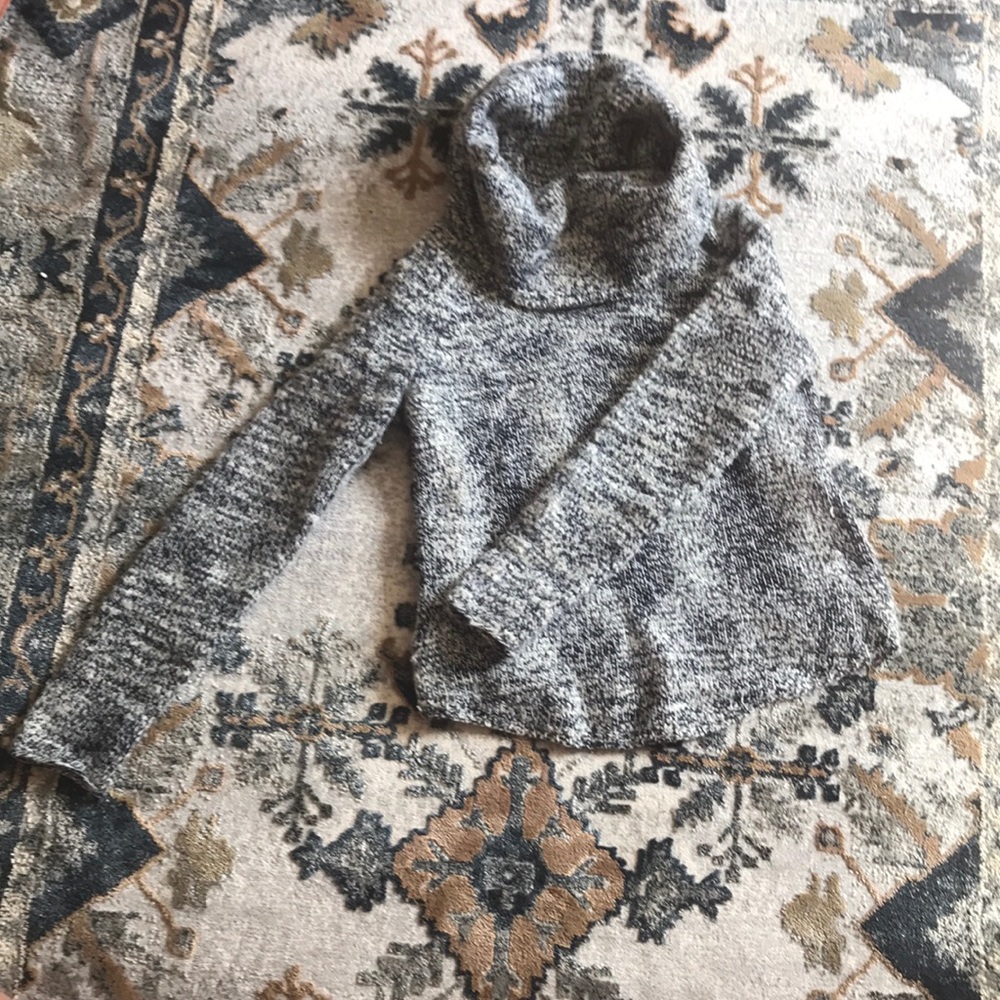 Banana Republic Sweater
